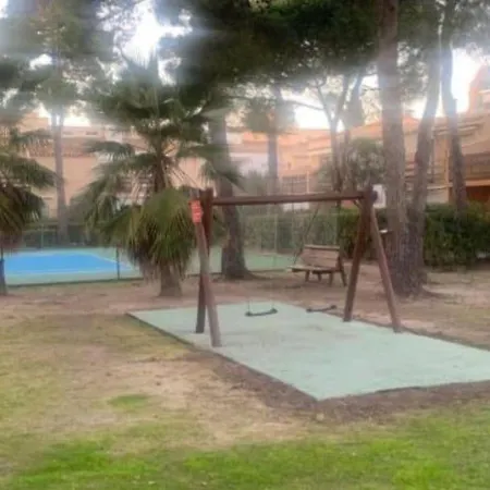 4 Pers Avec Piscine, Tennis Et Wifi Appartement