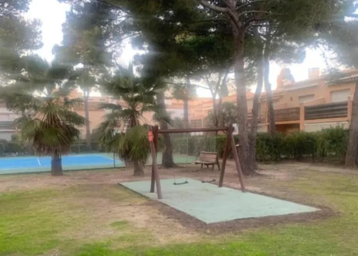 Apartment 4 Pers Avec Piscine, Tennis Et Wifi